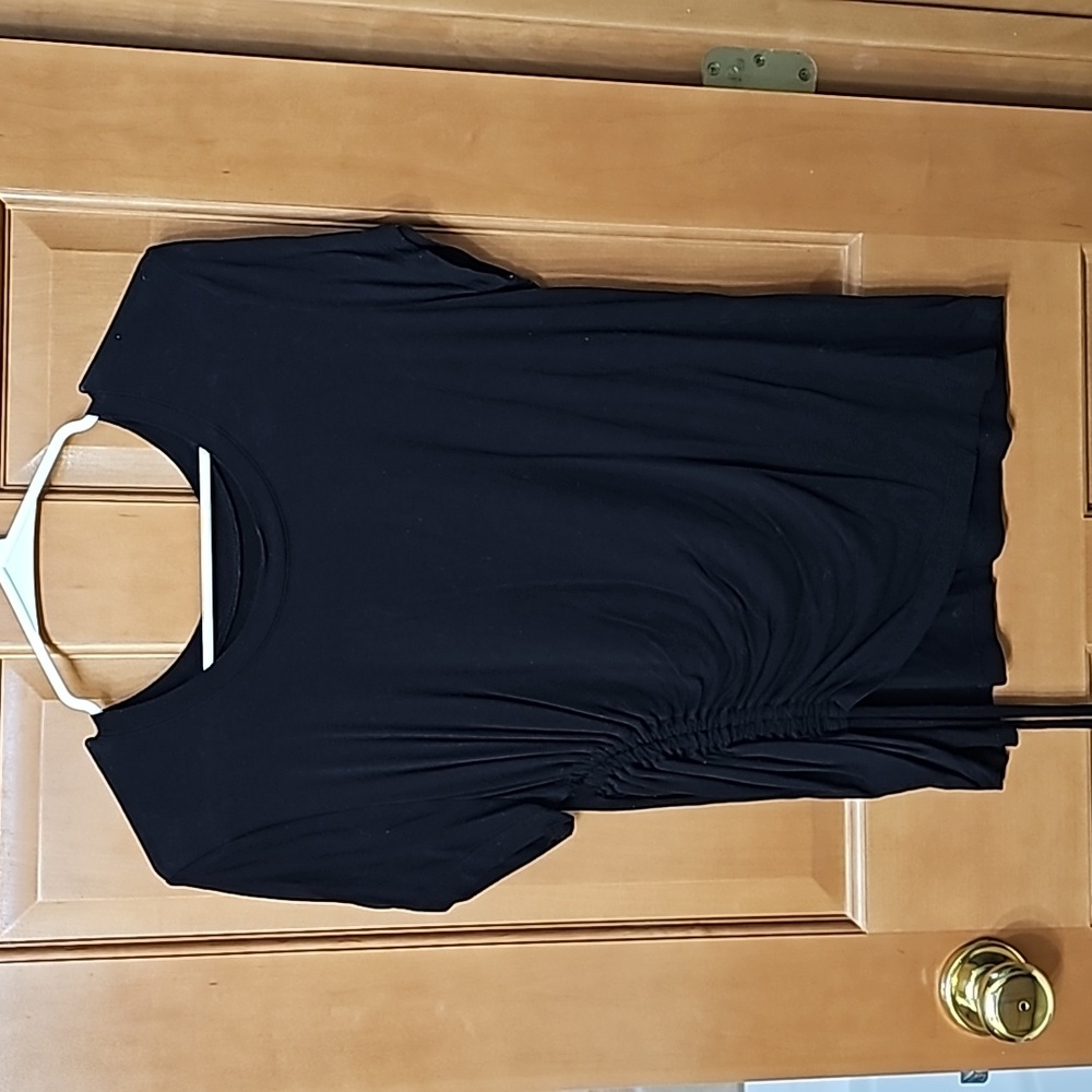 🆕️ Black New Boundaries Short Sleeve Cinched Top